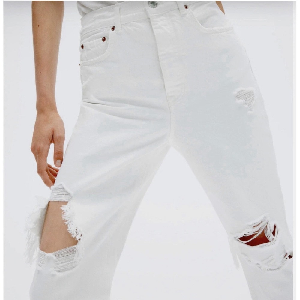 Zara The Bliss Straight Leg Jeans Sz 6 White‎ High Rise Distressed Button Fly